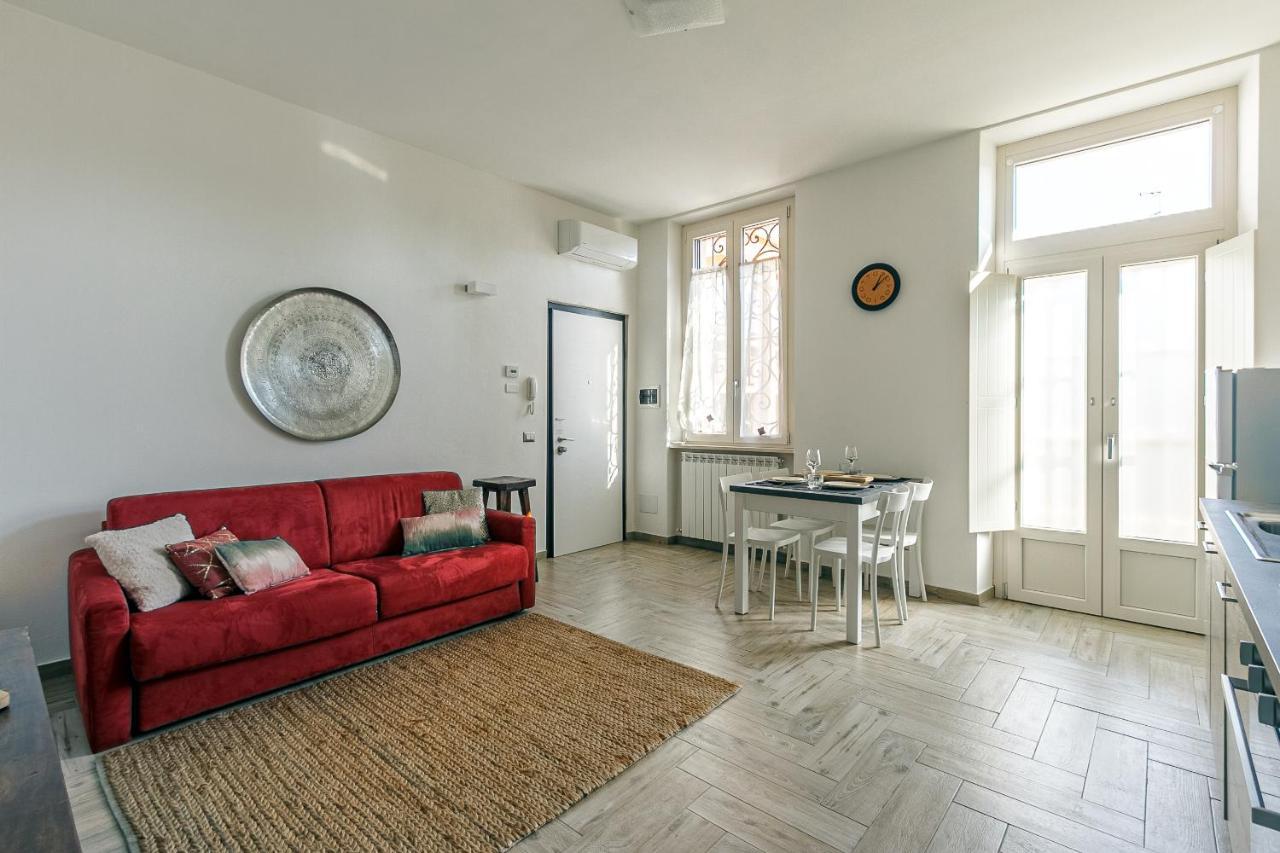 Al 33 Di Via Roma - Apartments Cardano Al Campo Exterior foto