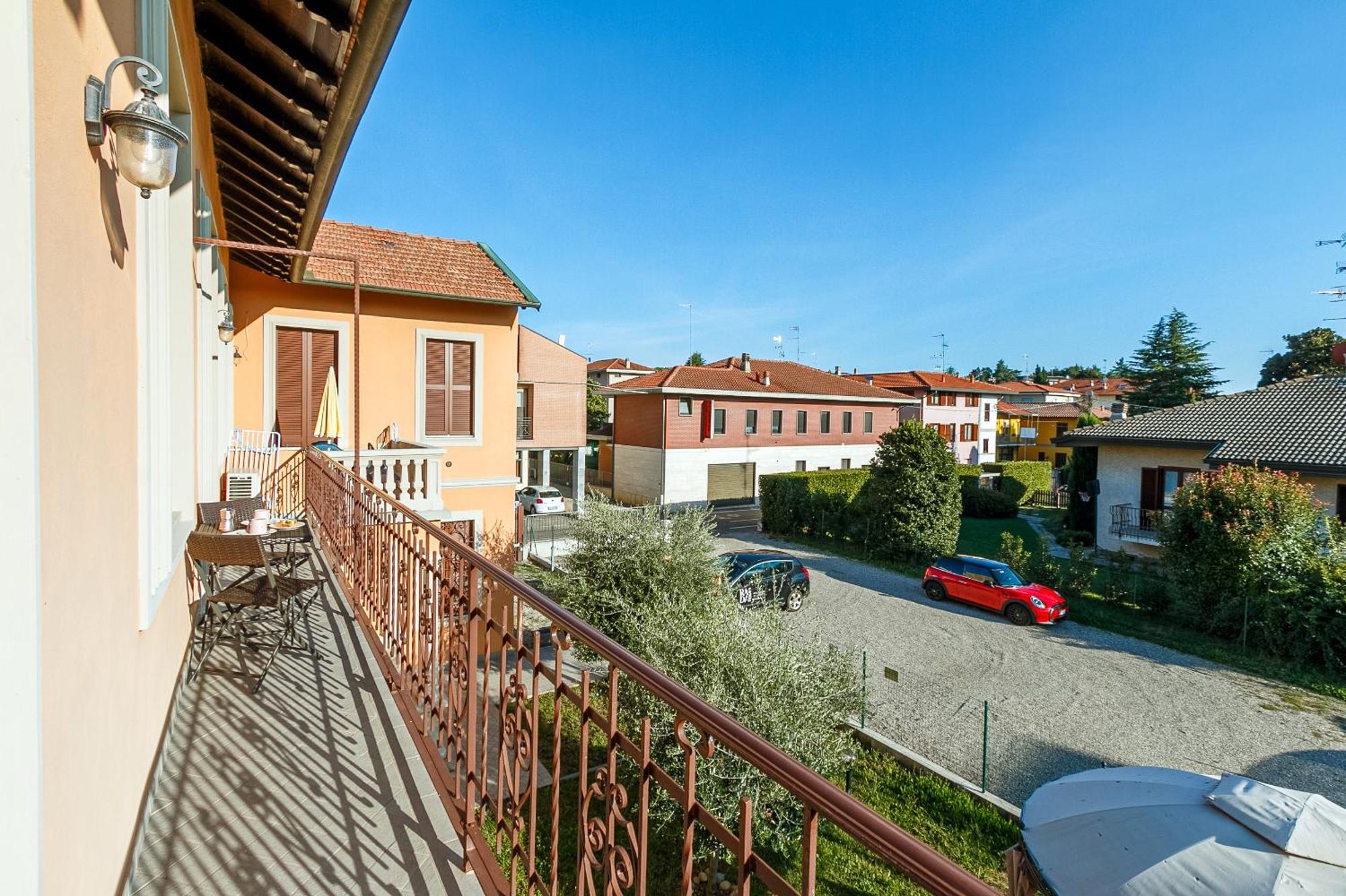 Al 33 Di Via Roma - Apartments Cardano Al Campo Exterior foto